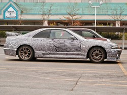 Hias Mobil dengan Lukisan Graffiti, Wanita Ini Habiskan Waktu 3 Bulan