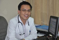 dr Pinzon, Spesialis Saraf yang Concern pada Pasien Osteoporosis