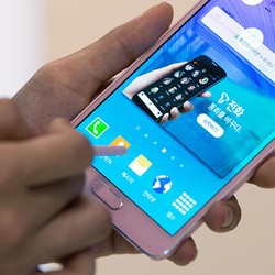 Meski Mahal, Galaxy Note 4 Diklaim Laris