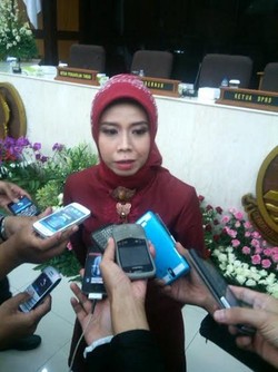 Jadi Ketua DPRD Jabar Perempuan Pertama, Ineu: Harus Kerja Keras