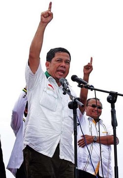 PDIP: KMP Tugaskan Fahri Hamzah Bertemu Puan Untuk Lobi Soal Komisi