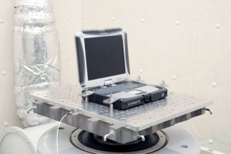 Demi Kualitas, Laptop Panasonic pun Disiksa