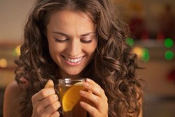 Tak Cuma Teh Hijau, Teh Lemon Juga Bisa Bantu Turunkan Berat Badan Lho