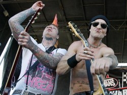 Rilis Lebih Cepat dari Jadwal, Ini Album Terbaru Rancid