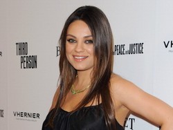 Mila Kunis Ingin Segera Seksi Lagi Pasca Melahirkan