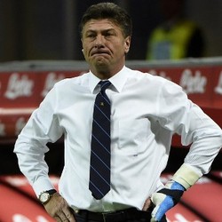 Mazzarri Bela Vidic dari Kritik