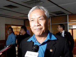 Bahas Kementerian Baru Jokowi, Pimpinan DPR: Kami Tak Mau Intervensi