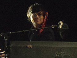 Universounds Rise & Star, Persembahan Kompilasi Pemusik Muda untuk John Lennon