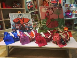 Mengenal Tulisan, Brand Tas dan Aksesori Lokal yang Eksis di Drama Korea