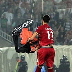 UEFA Menangkan Serbia, tapi Juga Beri Beberapa Hukuman