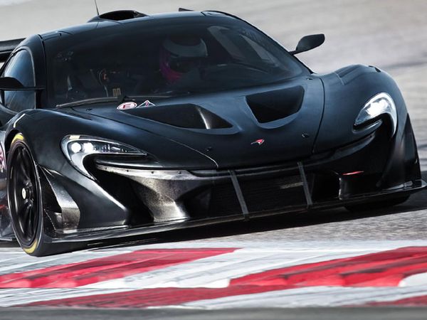 Melirik Interior Super Canggih McLaren
