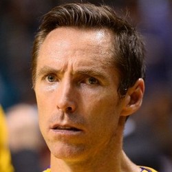Cedera Punggung, Steve Nash Absen di Sepanjang Musim 2014-15