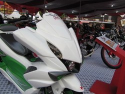 Wahana Gelar Kontes Modif Honda