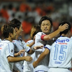 PT LI Rencana Gelar Pertandingan Juara ISL vs Gamba Osaka