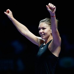 Halep Tantang Serena di Final