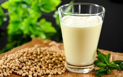 Susu Kedelai Aman Diminum Setiap Hari?