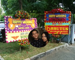 Mas Kawin Tantri Kotak dan Arda Naff Gunakan Mata Uang Kuno