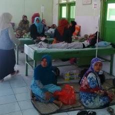 Korban Keracunan Massal di Paiton Dirujuk ke 2 Rumah Sakit dan 1 Puskesmas