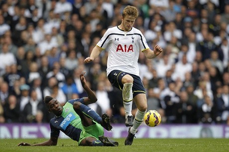 Spurs Takluk dari Newcastle di White Hart Lane