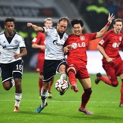 Leverkusen Menang Tipis atas Schalke, Hoffenheim Belum Terkalahkan