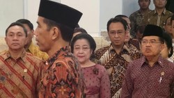 Foto-foto Megawati Hadiri Pelantikan Menteri di Istana Negara