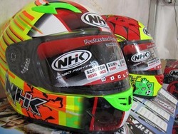 Helm Balap Ini Tidak Dijual Sembarangan