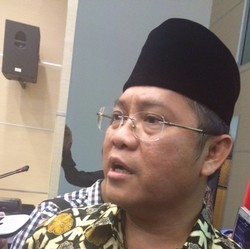 Menkominfo Baru Perlu Ikuti Jejak Tifatul Ngetweet?