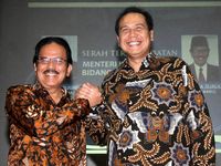 Sertijab Menko Perekonomian dari CT ke Sofyan Djalil