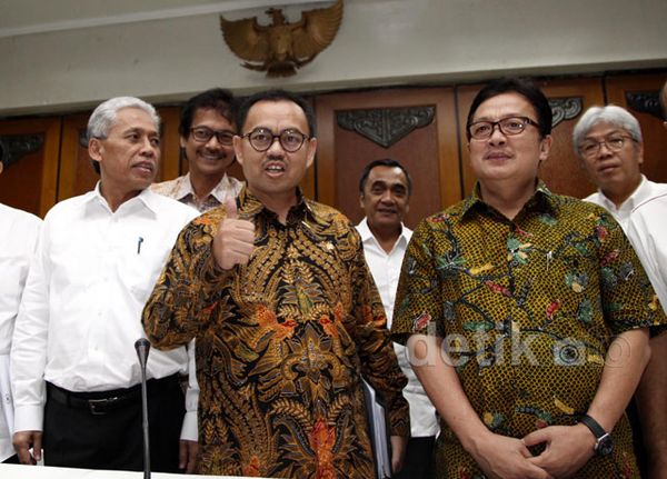 Sambut Menteri Baru, Pejabat Eselon ESDM Kompak Putih-putih