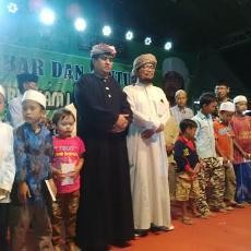 Kiai Fenomenal di Probolinggo Santuni 10 Ribu Fakir Miskin dan Anak Yatim