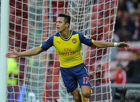 Sanchez Ingatkan Oxlade-Chamberlain pada Suarez