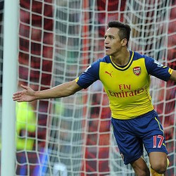 Sanchez Ingatkan Oxlade-Chamberlain pada Suarez