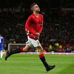 Van Persie Yakin MU Masih Bisa Kejar Chelsea