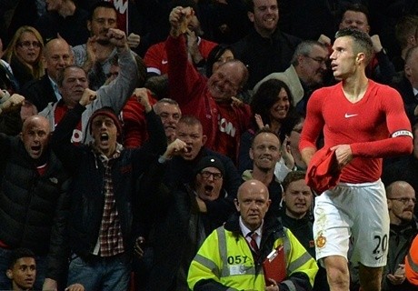Van Gaal Kecam Perayaan Gol Van Persie