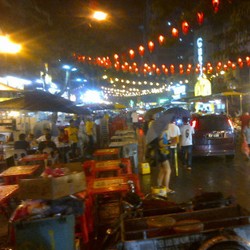 MotoGP Usai, Pusat Oleh-oleh di Malaysia Diserbu Wisatawan Asing