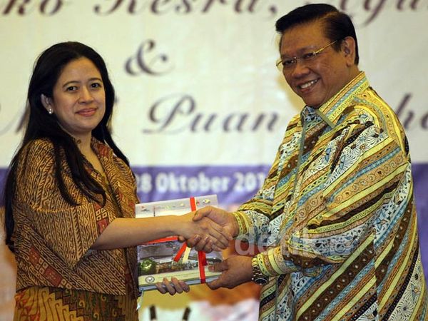 Puan Maharani Resmi Gantikan Agung Laksono