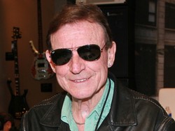 Musisi Siapkan Konser untuk Kenang Jack Bruce