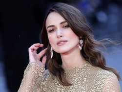 Keira Knightley Mengaku Pernah Ciuman dengan Wanita