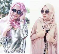 Hijab Style: Bergaya Kasual & Modis dengan Busana Stripe Ala Nurin Nabila