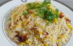 Wah, Enaknya Nanti Malam Bikin Nasi Goreng Spesial!