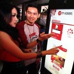 Telkomsel Separuh Jalan Gaet Target Anak Muda