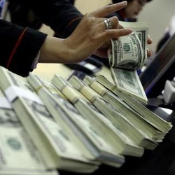 IHSG dan Rupiah Kompak Melemah, Ketua OJK: Yang Penting Kerja, Kerja, Kerja