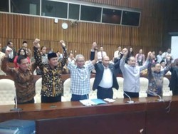 Buat Pimpinan DPR Tandingan, KIH Segera Raker Dengan Menteri Kabinet Kerja