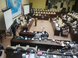 Lima Fraksi Sahkan Rambe Kamaruzzaman Jadi Ketua Komisi II