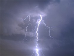 3 Orang Tewas dan 150 Lainnya Hilang Akibat Longsor di Sri Lanka