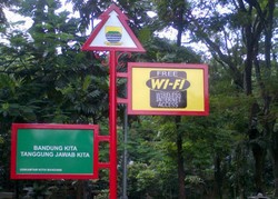 Yang Baru dari Bandung: Pet Park untuk Pecinta Hewan