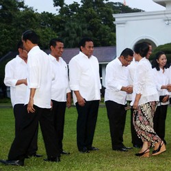 Menko Kemaritiman Dapat PNS dan Anggaran dari Kementerian Kelautan-Perikanan