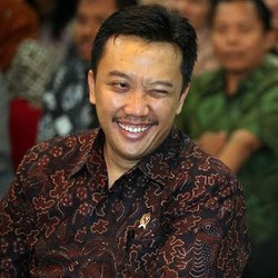 Tuntut Pelaku Dihukum Berat, Menpora Segera Bertemu PSSI Bahas Sepakbola Gajah