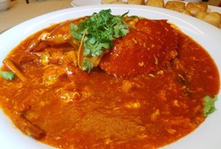 Dragon Phoenix: Slruup! Berlapis Rasa Singapore Chilli Crab Legendaris