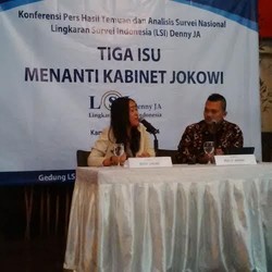 Survei LSI: Jika Harga BBM Naik, Dukungan untuk Presiden Turun